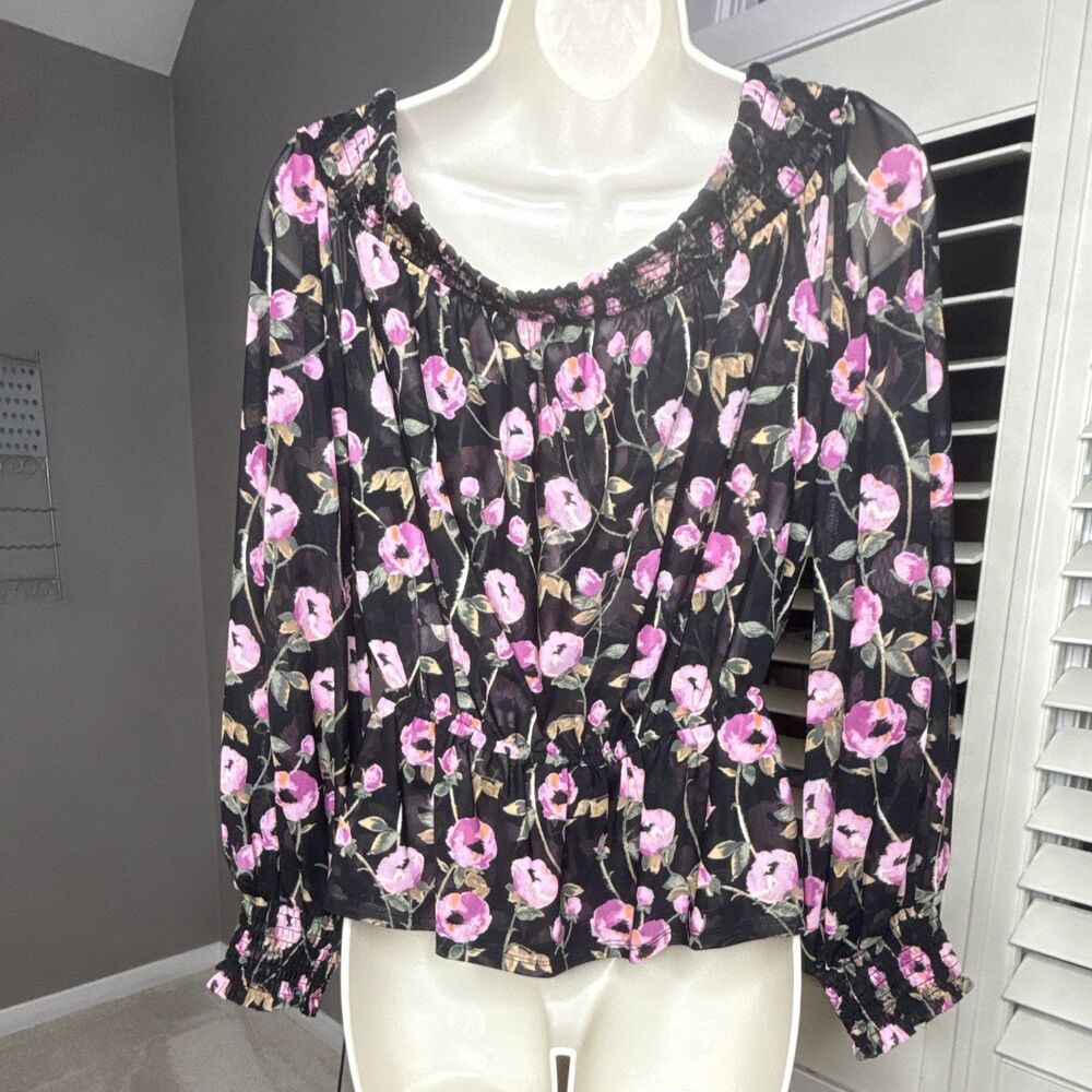 NWT $89 White House Black Market S Floral Mesh Off Shoulder Blouse Smocked Cuffs